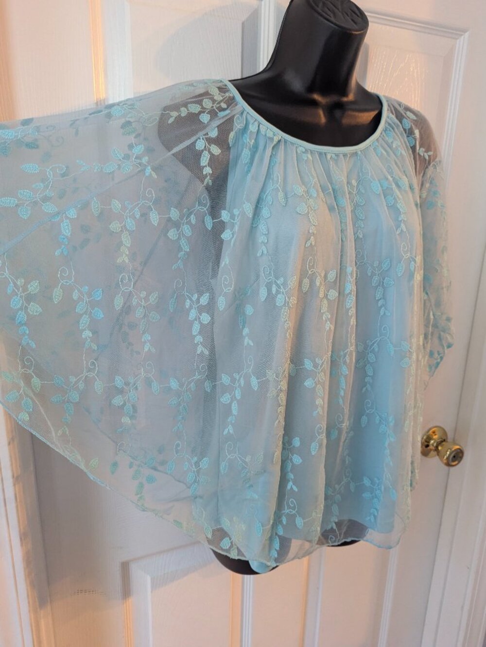 Est 1946 aqua blue sheer top with lining - S - Picture 2 of 6